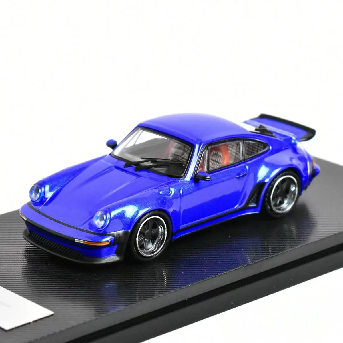 Vintage White and Green Diecast Car Model 7 Vintage White and Green Diecast Car Model - Image 7