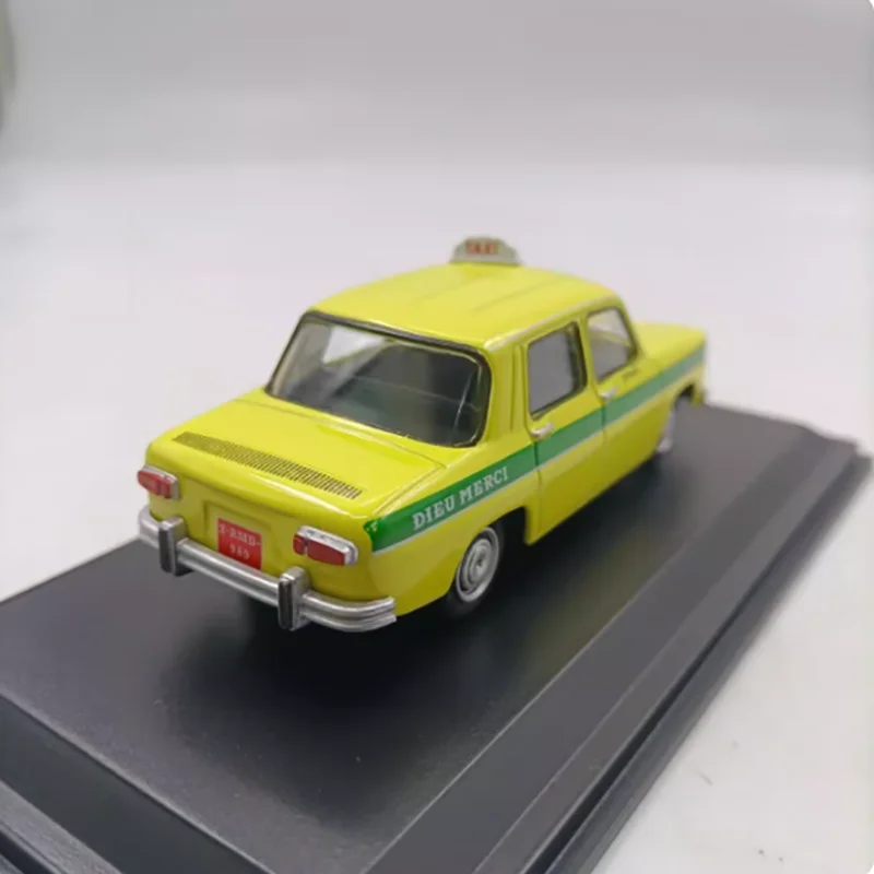 Vintage Bamako 1970 Renault 8 Toy Model 5 Vintage Bamako 1970 Renault 8 Toy Model - Image 5