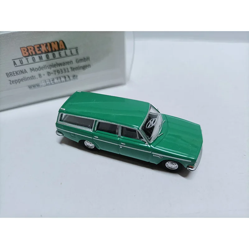 145 Kombi Wagon Miniature Model 1:87 Scale 2 145 Kombi Wagon Miniature Model 1:87 Scale - Image 2
