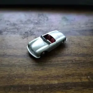 Miniature Scale Model Porsche Cabriolet 1:87 7 Sec7b495828c24cfaa03f862c81f4d0eeS