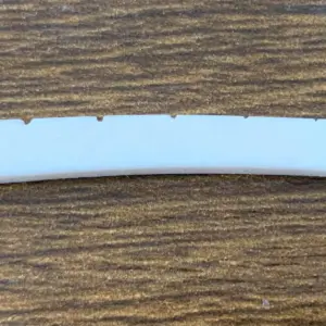 White Bone Nut for Electric Guitars 42/43mm 10 Sec8a6c33384e4be5af2af4dae5a4abd4Y