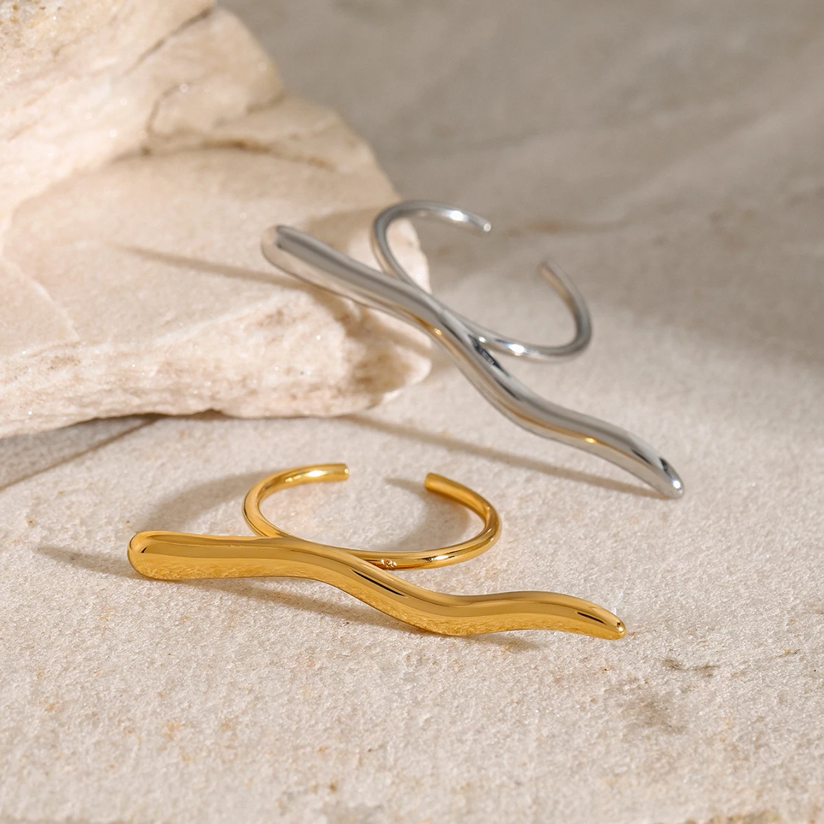 Minimalist Stainless Steel Wavy Ring for Women 5 Minimalist Stainless Steel Wavy Ring for Women - Image 5