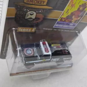 Detailed Scale Model of 1987 Dodge Ram D250 9 Sed1d37f9a36e404da0a8bb81eee74f20o