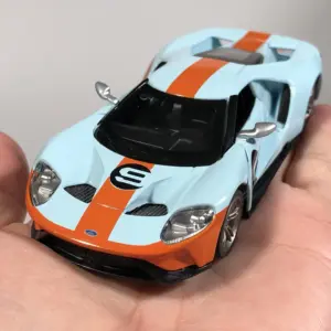 Gulf-Themed Diecast Truck 1:43 Scale 15 Sed90d1668f454b58aada1148e737ef96r