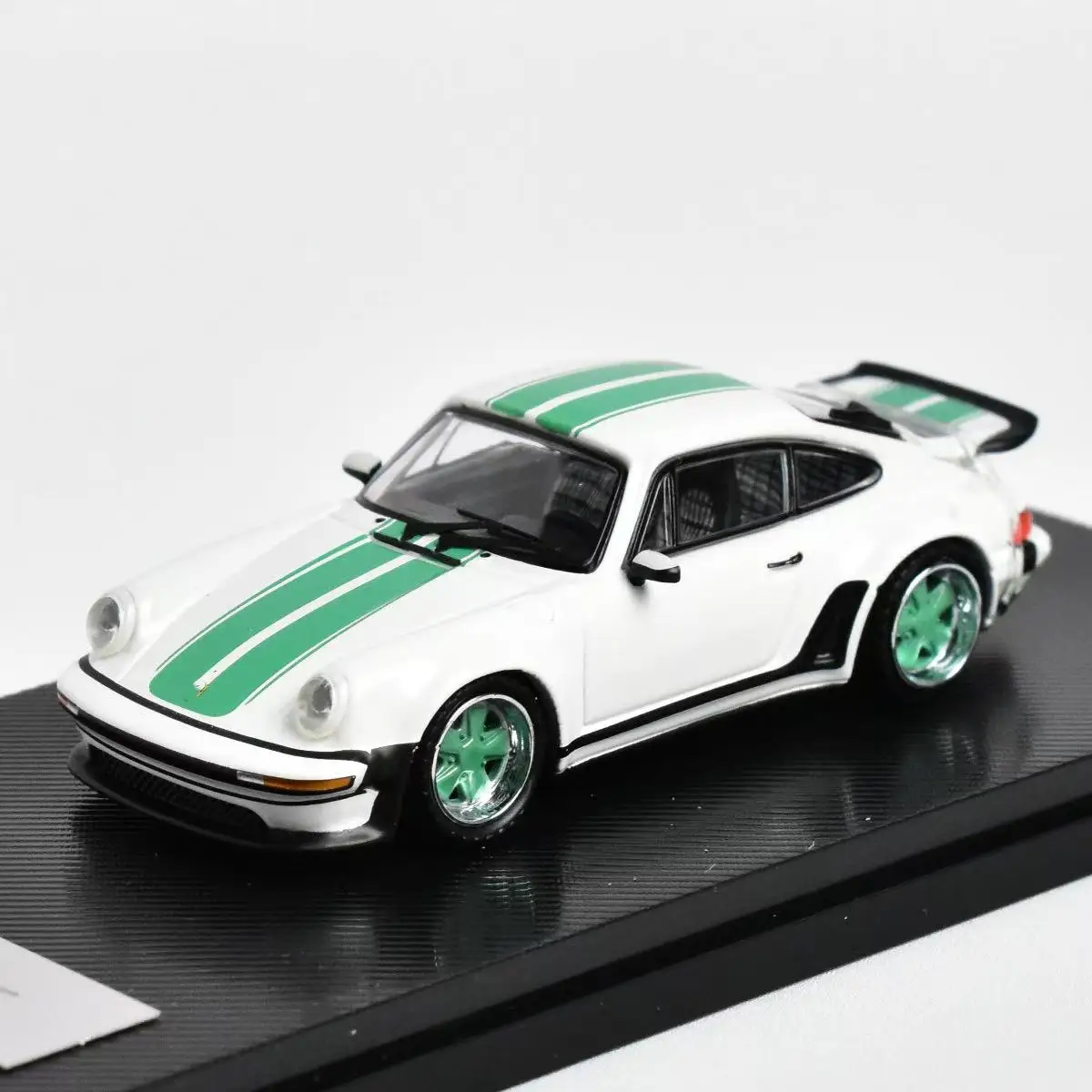 Vintage White and Green Diecast Car Model 8 Vintage White and Green Diecast Car Model - Image 8