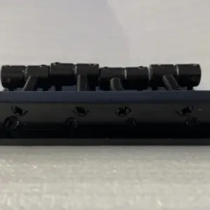 4-String Electric Bass Tailpiece and Bridge 8 Sef6a034318b6411ab8e7e568ae3f8686M