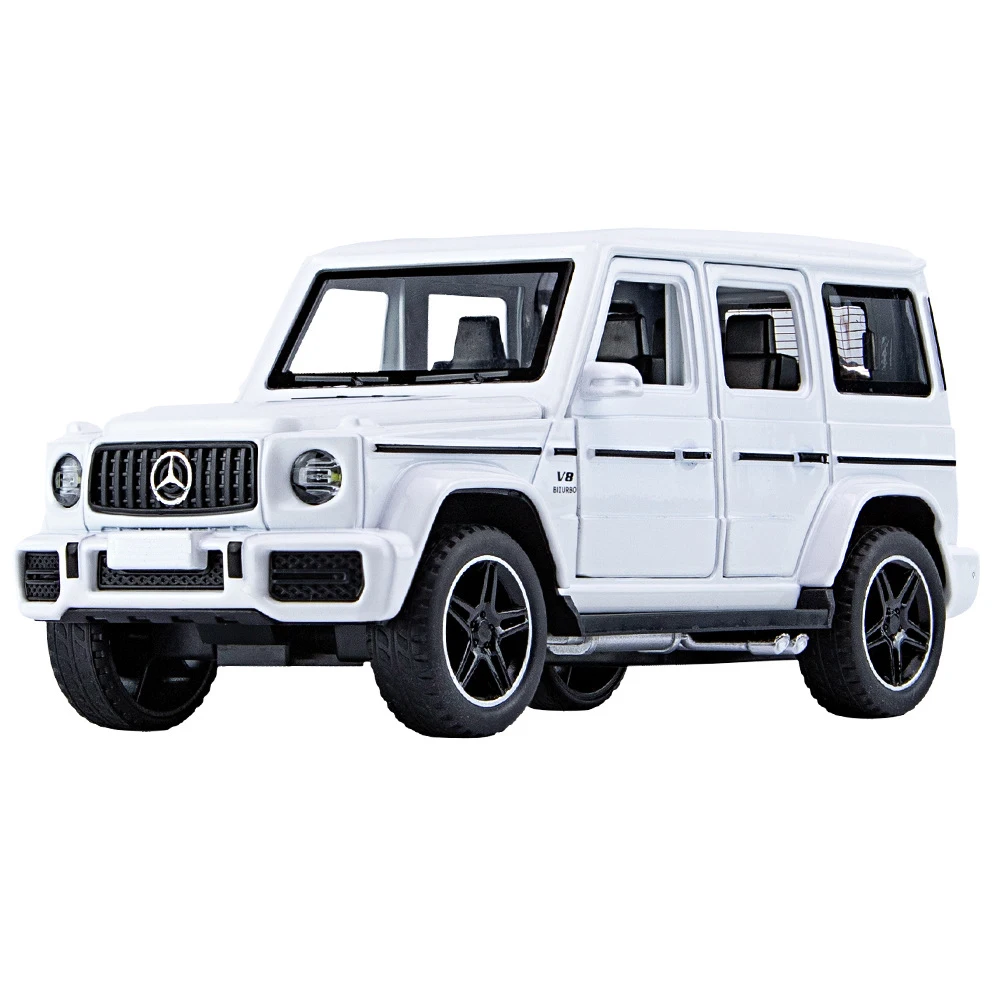 1:32 Scale Mercedes-Benz G63 Diecast Model 5 1:32 Scale Mercedes-Benz G63 Diecast Model - Image 5