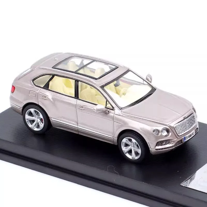 Black Diecast Bentley Bentayga Model 1:64 Scale 6 Black Diecast Bentley Bentayga Model 1:64 Scale - Image 6