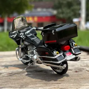 Maisto 1988 FLT Tour Glide Motorcycle Model 8 Sefe72b3149de42e1b9ad3ab0266db586Z