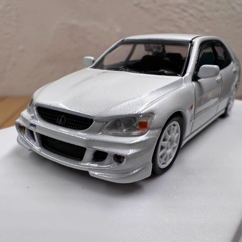 Silver Lexus IS200 Diecast Model 1/64 Scale 2 Silver Lexus IS200 Diecast Model 1/64 Scale - Image 2