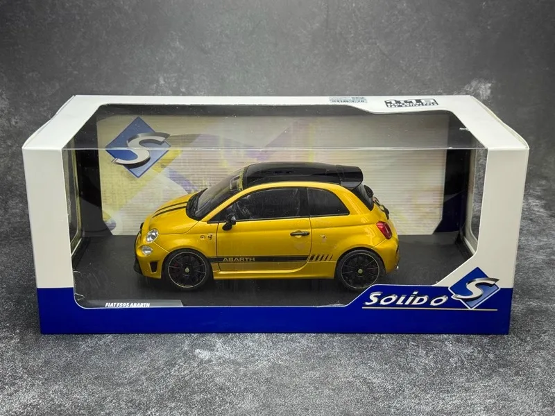 FIAT F595 2022 1:18 Scale Diecast Model Car 6 FIAT F595 2022 1:18 Scale Diecast Model Car - Image 6