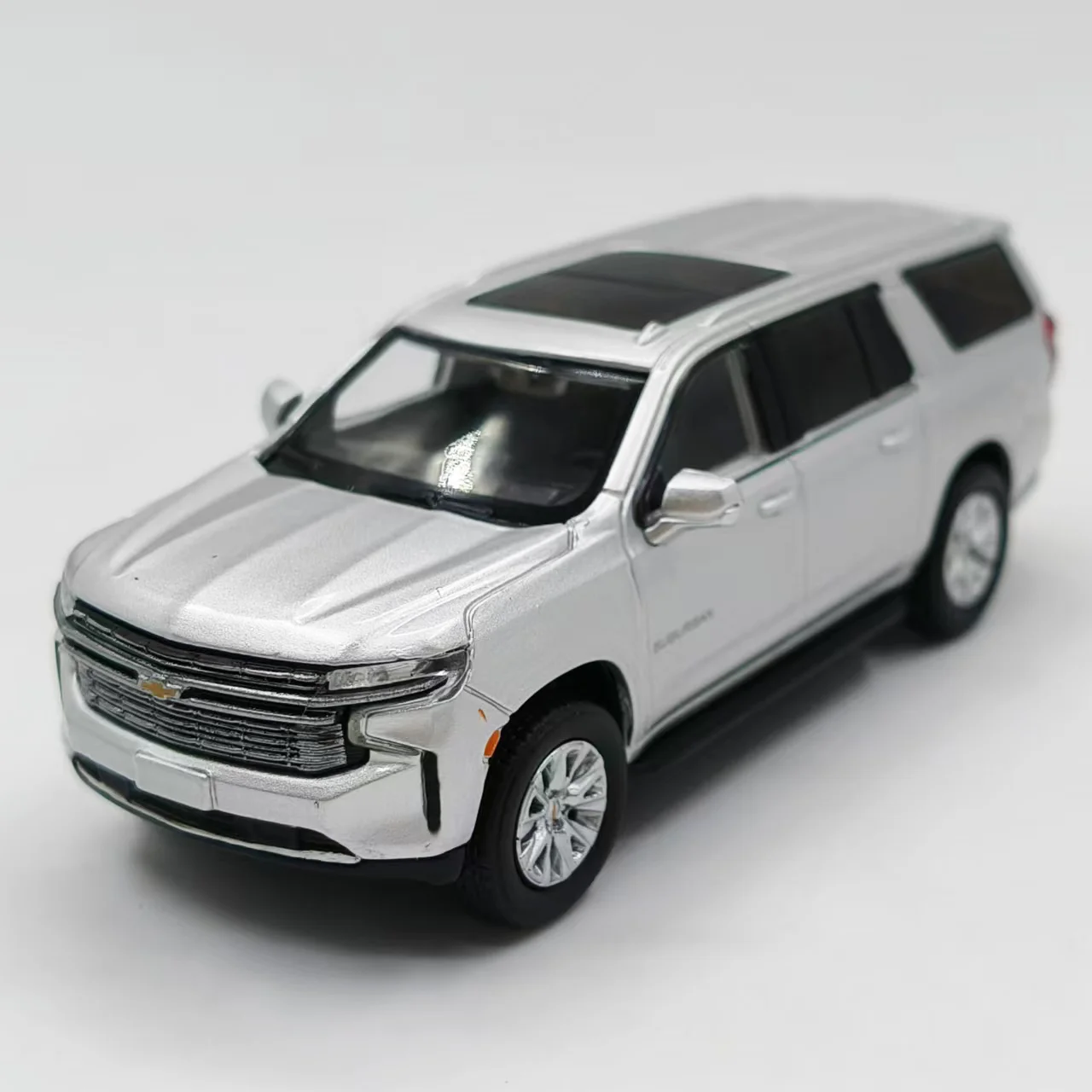1/64 Scale Alloy SUV Model for Collectors 3 1/64 Scale Alloy SUV Model for Collectors - Image 3