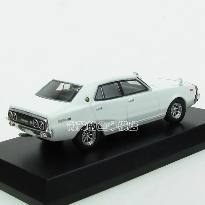 1/64 Nissan Skyline 2000GT Diecast Model 2 1/64 Nissan Skyline 2000GT Diecast Model - Image 2