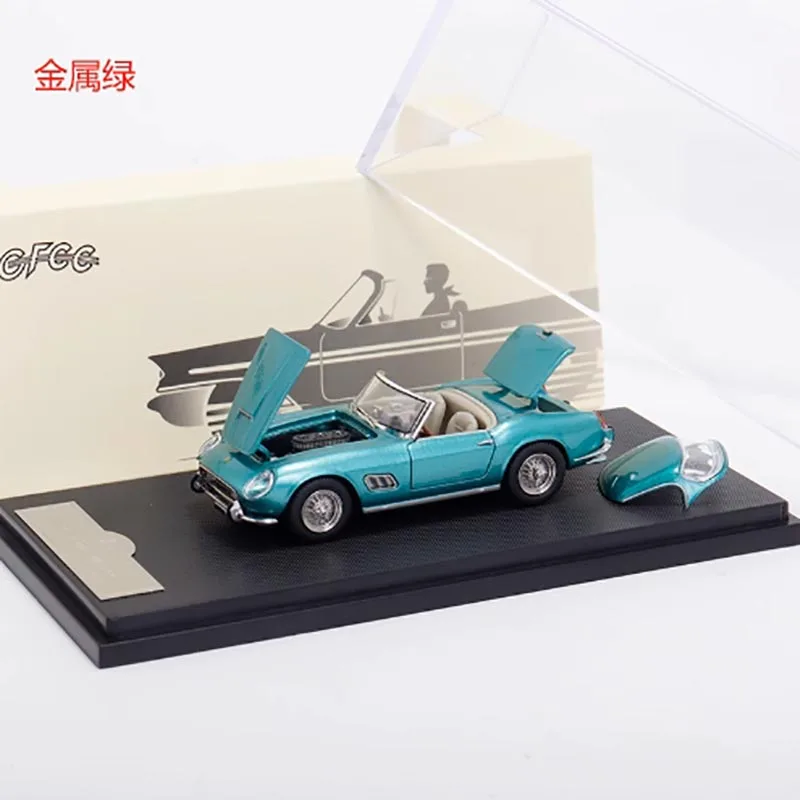 1960 Ferrari 250 GT 1/64 Scale Model 4 1960 Ferrari 250 GT 1/64 Scale Model - Image 4