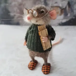 Festive Handmade Needle-Felted Mouse Ornament 16 Sf236f9b5acab47b4b21bdb64d9b2e194n