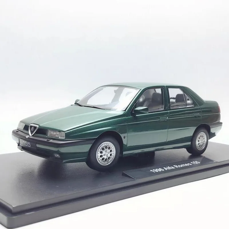1996 Alfa Romeo 155 1:18 Diecast Model 2 1996 Alfa Romeo 155 1:18 Diecast Model - Image 2