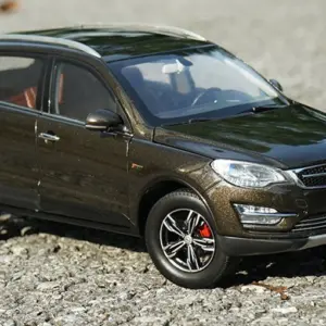 Dark Brown 1:18 Scale Diecast SUV Model 17 Sf289d0b7fd294077aa28877670bb64b0S