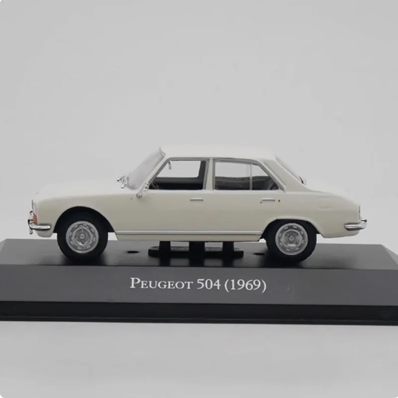 1969 Peugeot 504 Station Wagon Model 1/43 Scale 2 1969 Peugeot 504 Station Wagon Model 1/43 Scale - Image 2
