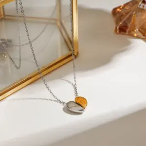 Two-tone Stainless Steel Heart Necklace JDN0211001 11 Sf4b2efd11a61450ab14f9e7f402a90155