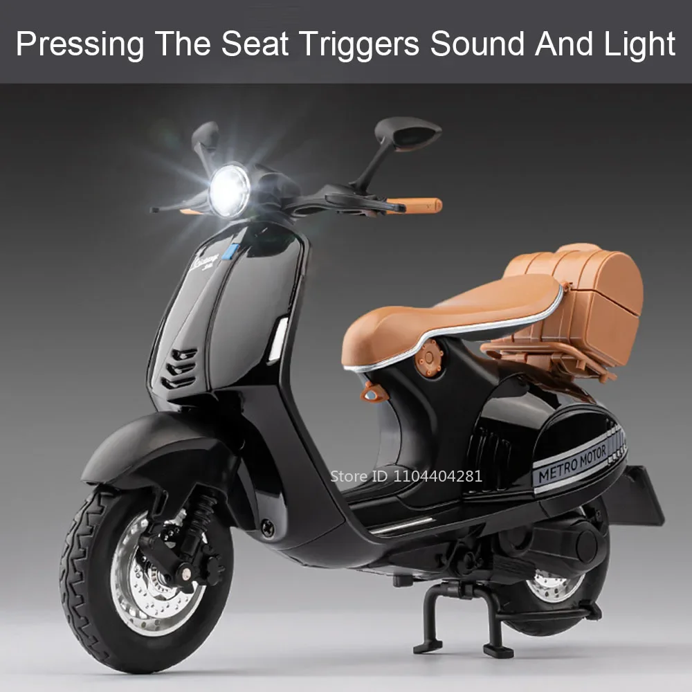 Vintage 1:12 Scale Diecast Motorcycle Model 3 Vintage 1:12 Scale Diecast Motorcycle Model - Image 3