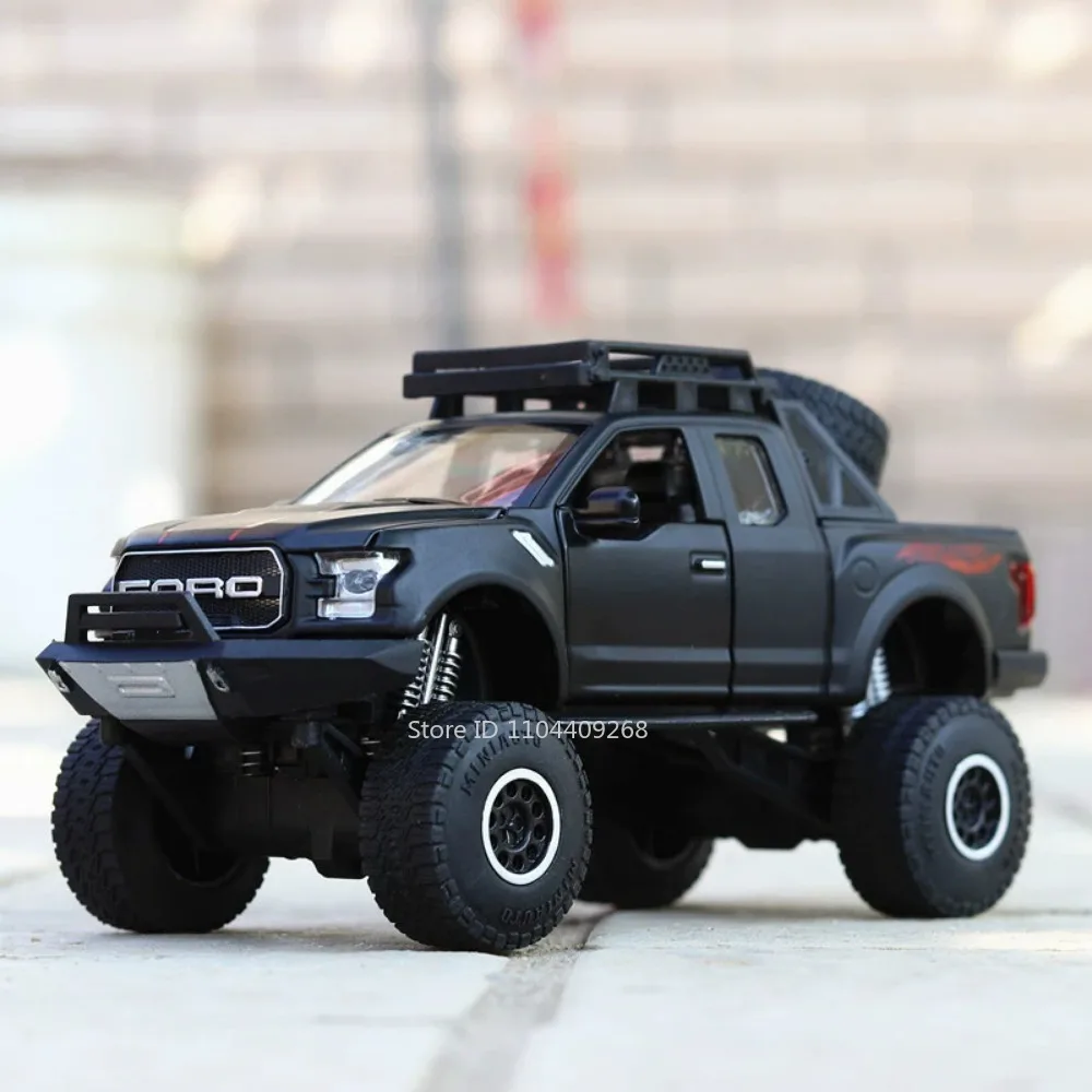 Blue 1:32 Diecast BigFoot F-150 Pickup Model 6 Blue 1:32 Diecast BigFoot F-150 Pickup Model - Image 6