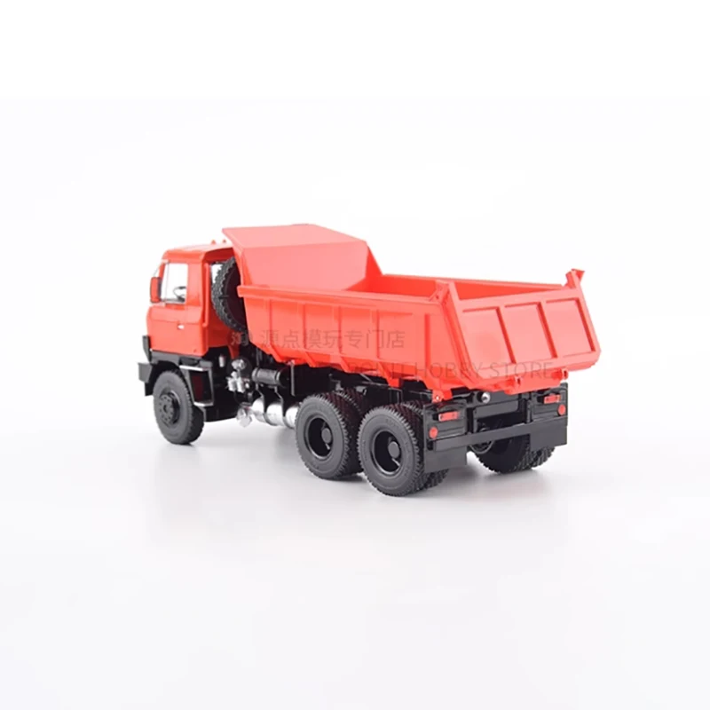Red TATRA-815-S1 1:43 Diecast Model Truck 2 Red TATRA-815-S1 1:43 Diecast Model Truck - Image 2
