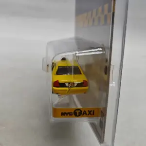2011 Ford Crown Victoria NYC Taxi Diecast Model 7 Sf52f9efc7ad0422c99a00e4afddd847dm