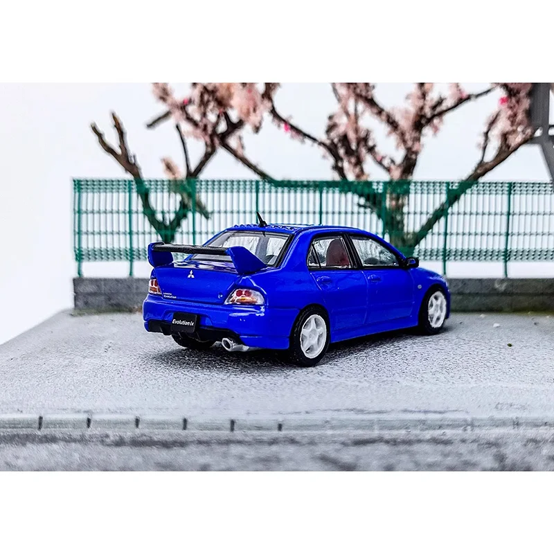 Vivid Blue 1/64 Mitsubishi Lancer EVO Model 2 Vivid Blue 1/64 Mitsubishi Lancer EVO Model - Image 2