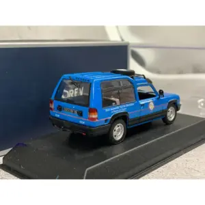Vibrant Blue Talbot 1982 Diecast Model 1:43 Scale 7 Sf55a1c699add440fa7956de518d54ef3a