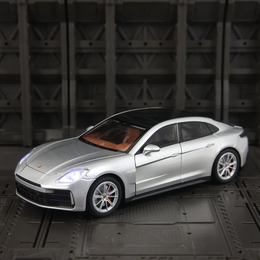 Black Porsche Panamera Alloy Model 1:24 Scale 5 Black Porsche Panamera Alloy Model 1:24 Scale - Image 5
