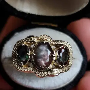 Vintage-Inspired Cocktail Ring with Zircon Stones 6 Sf579814c91ff4fa091ff9a0bebaef5cb9