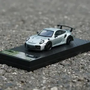 Porsche 911 GT2 RS 1:64 Scale Diecast Model 6 Sf585fbc0fb2348738c0502537b8c240eM