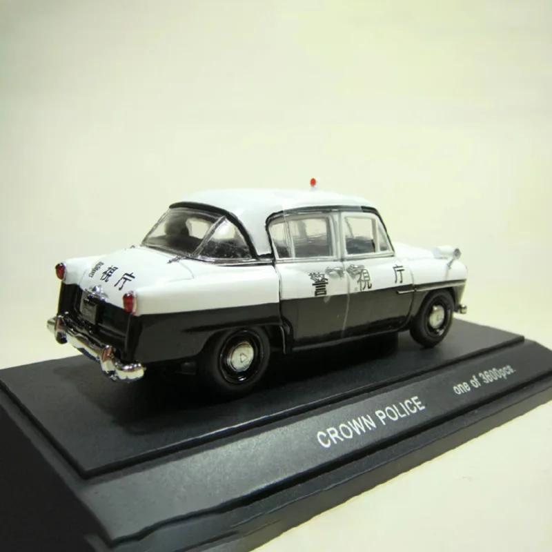 Vintage Police Crown Model Replica for Collecting 2 Vintage Police Crown Model Replica for Collecting - Image 2