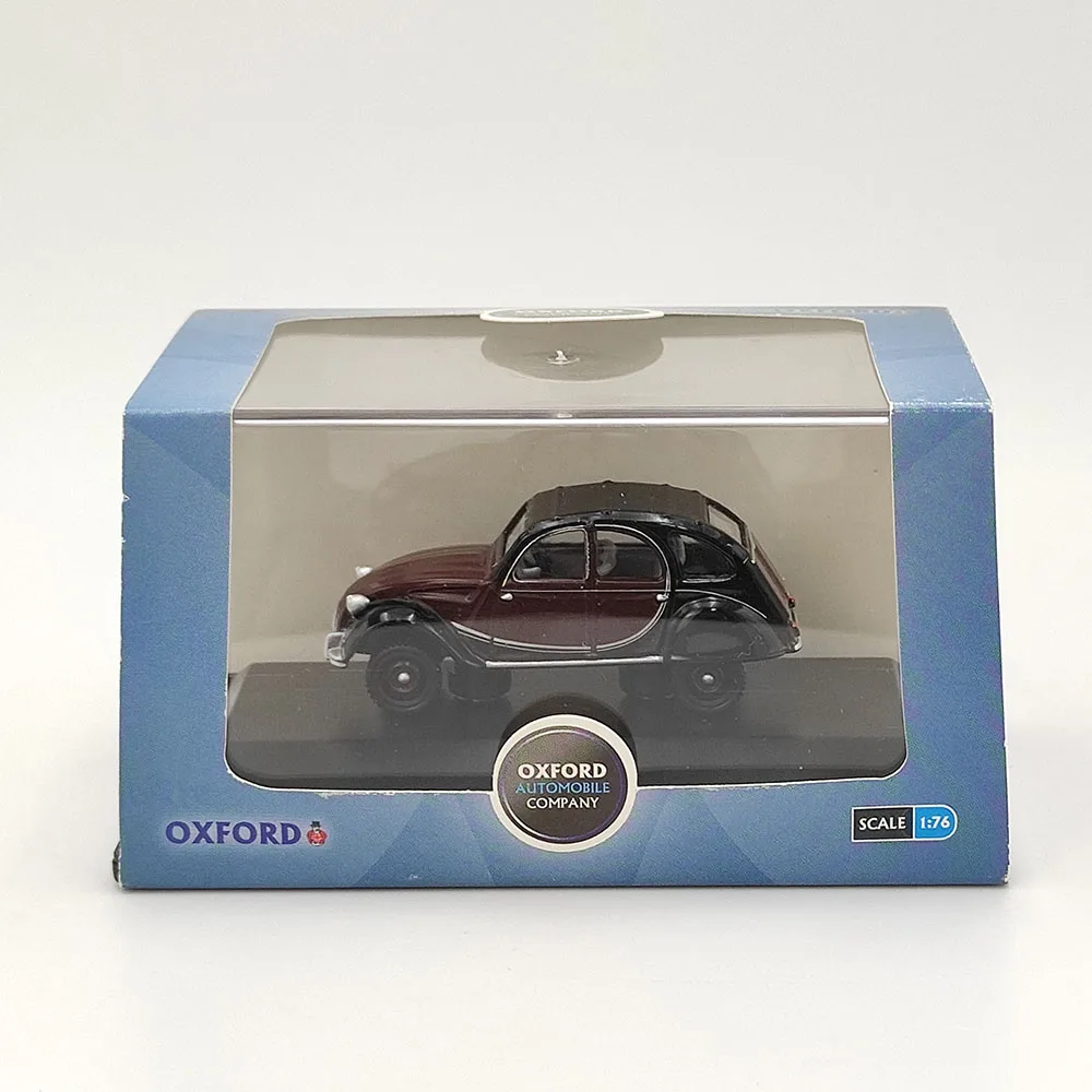 Vintage Citroen 2CV Diecast Model 1:76 Scale 6 Vintage Citroen 2CV Diecast Model 1:76 Scale - Image 6