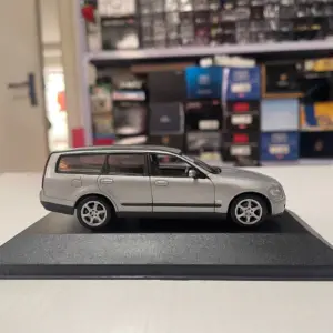 Sf5b4c1c8fd2a4240bbdeffcd2171fe39E