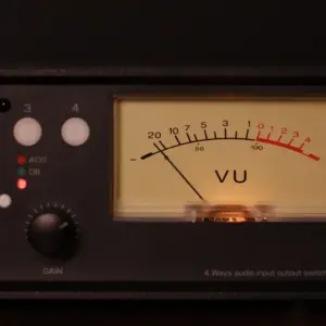 Vintage Dual VU Meter Audio Splitter 9 Sf5be1a9e68f74953baaf8d354b12c8f7f