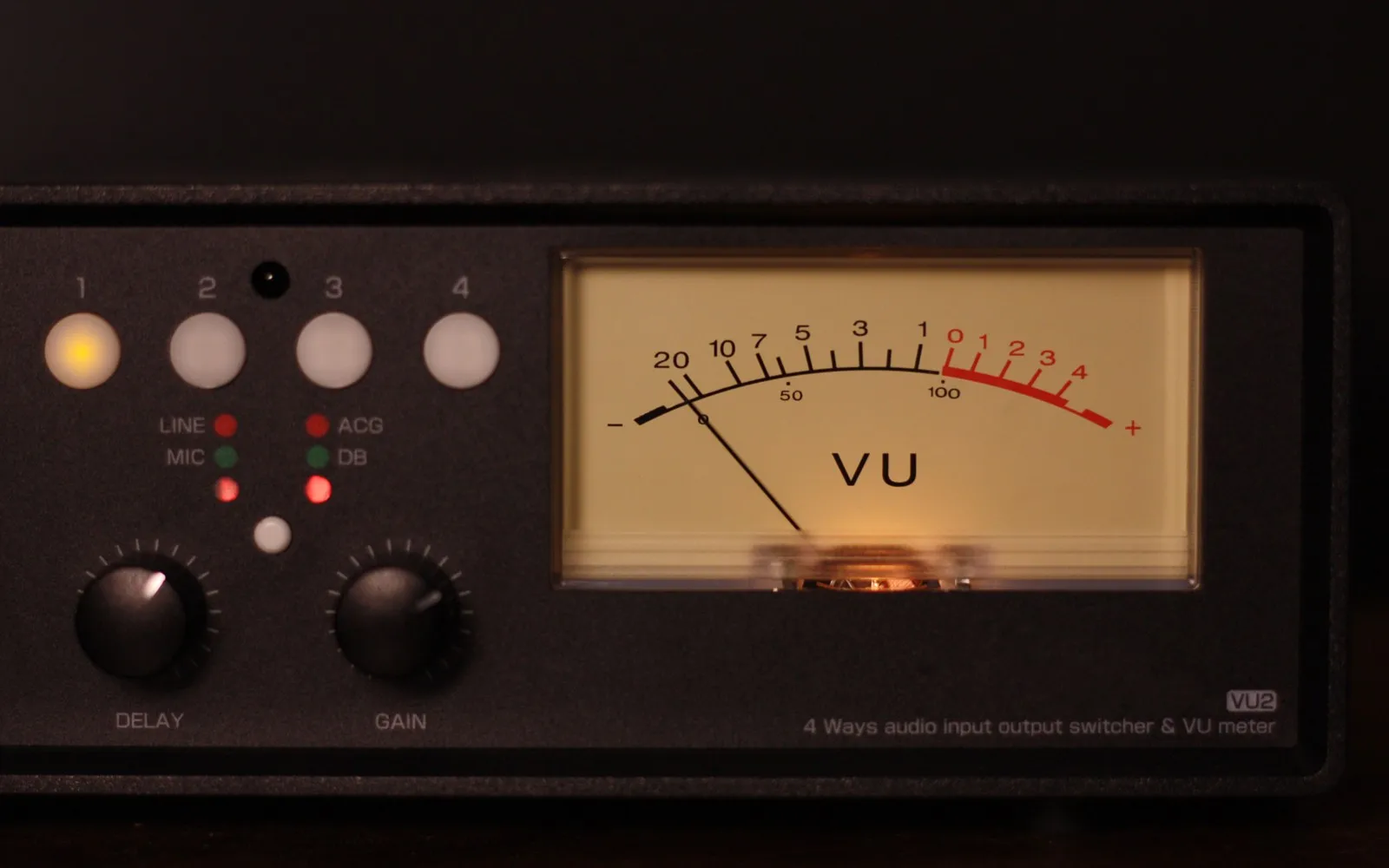 Vintage Dual VU Meter Audio Splitter 3 Vintage Dual VU Meter Audio Splitter - Image 3