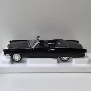 1:18 Scale Black Cadillac Alloy Convertible Model 5 Sf602b5a1852b46dba231106dea86130fg