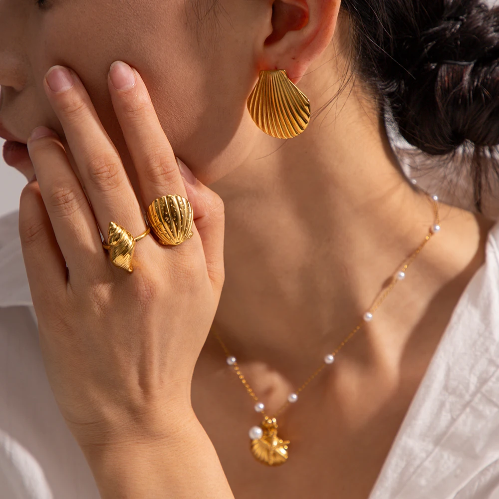 Seaside Charm 45cm Stainless Steel Necklace 6 Seaside Charm 45cm Stainless Steel Necklace - Image 6