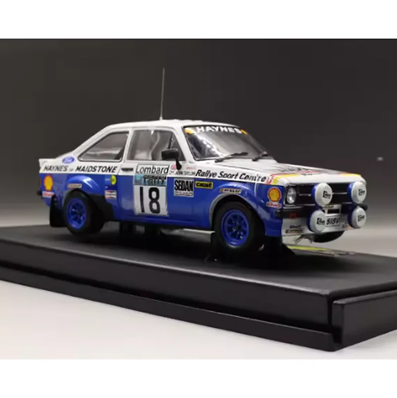 Ford Escort RS1800 Rally Car Model 1:18 Scale 4 Ford Escort RS1800 Rally Car Model 1:18 Scale - Image 4