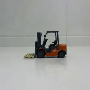 1:25 Scale Industrial Forklift Model 8 Sf665b08ef73d44b49689307cde9990fff