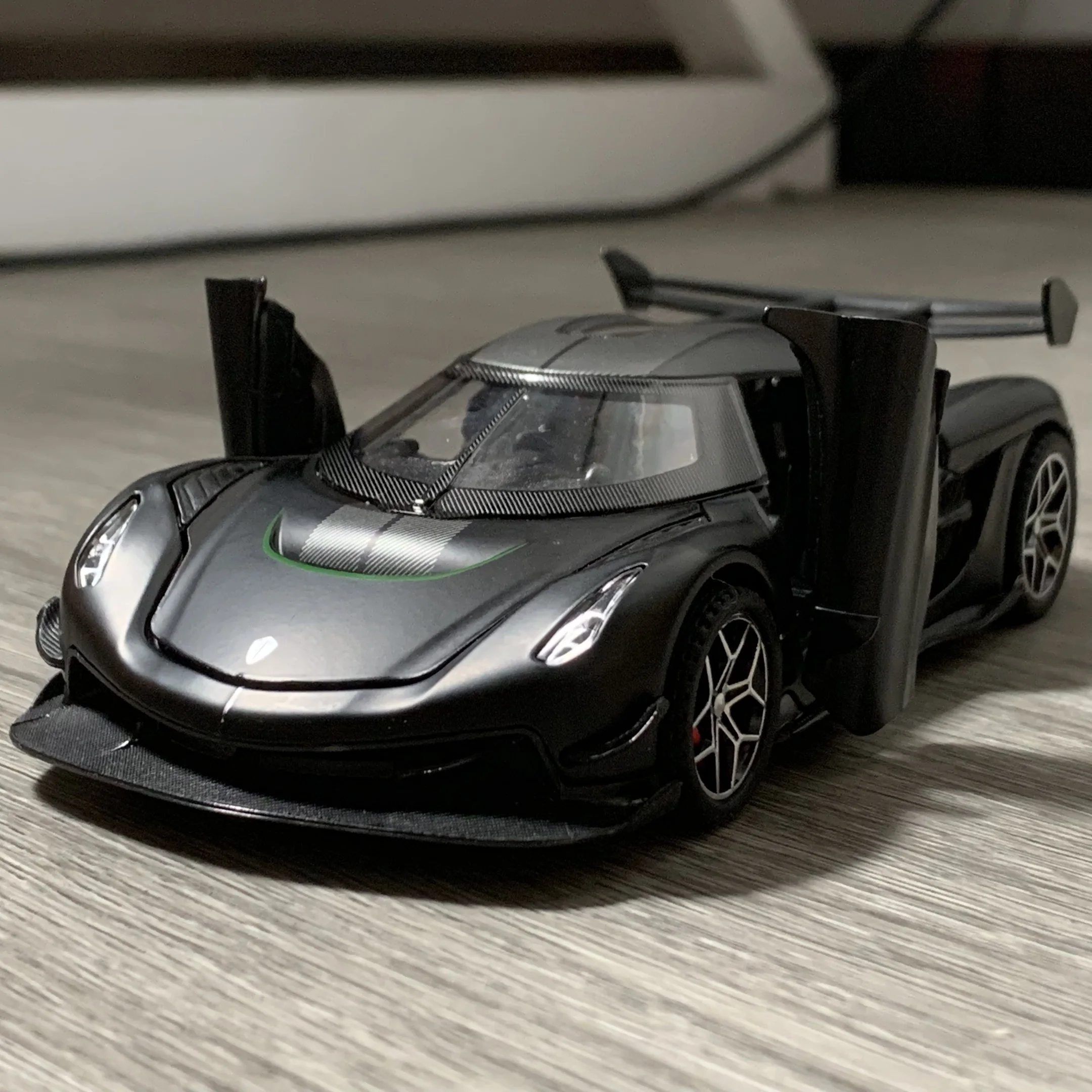 1:32 Jesko Super Sports Car Diecast Model 4 1:32 Jesko Super Sports Car Diecast Model - Image 4