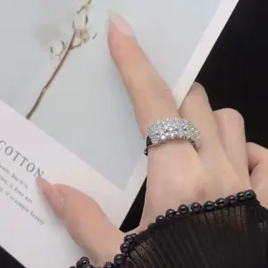 Sf7a21b24a14f4027bab83723732f3496Z