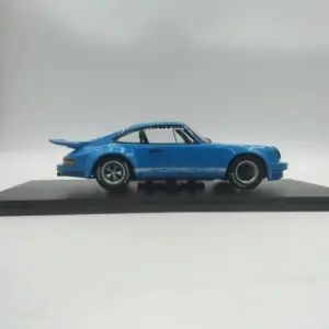 Vibrant Blue 1:18 Porsche 911 Carrera RSR Model 12 Sf7eca062afb94cd8adcbef2ba1b42997R