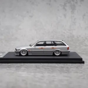 Sf803abb9683347e48e995e696e7b2c78u