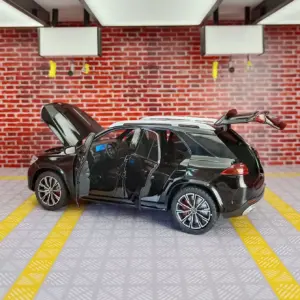 Mercedes Benz GLE350 1:24 Diecast SUV Model 10 Sf845b44e1af1430f8869cfec68d68e6fo