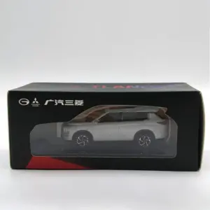 Outlander 2023 Diecast Model in Alloy, 1:64 Scale 14 Sf84afc6977e94dee9eec1b16640e1df7D