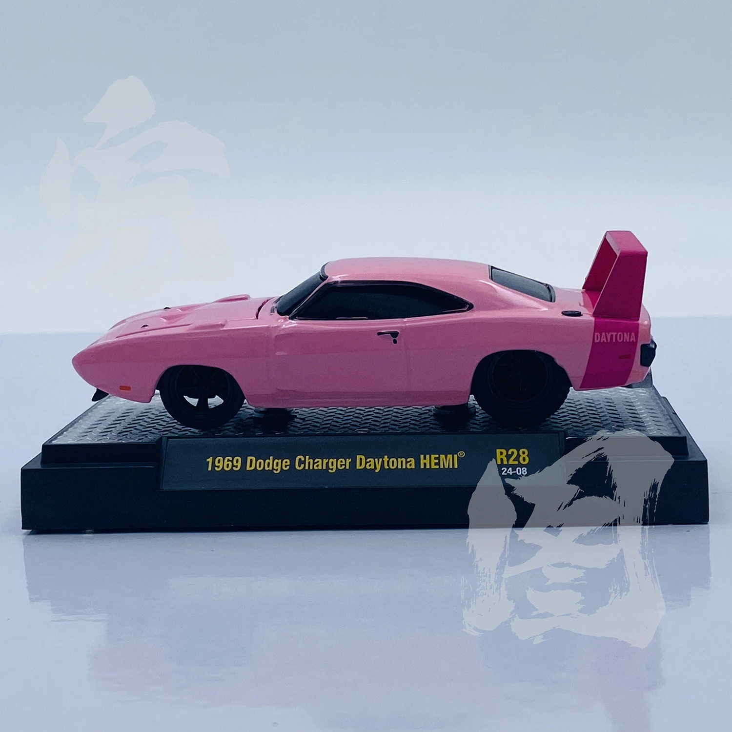 1969 Dodge Charger Daytona HEMI Diecast Model 5 1969 Dodge Charger Daytona HEMI Diecast Model - Image 5