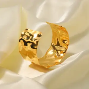 Gold Stainless Steel Cuff Bracelet 13 Sf94c1aace9974a3784607d9a81d8ec976