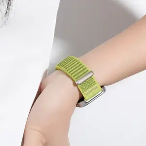 Vibrant Pink Nylon Loop Band for Huawei Watch 11 Sf9554d212dc34d02ae0ec8b688185f90s